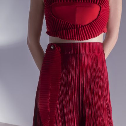 CROP TOP LOOP SKIRT ECLIPTICA CLOSEUP